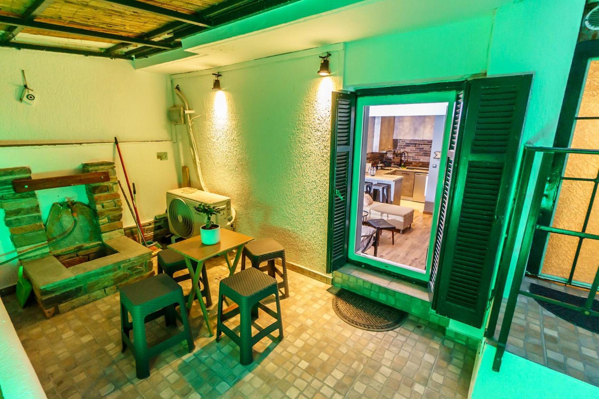 Happiness Studio With Terrace. 塞萨洛尼基 外观 照片